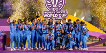 Navi Mumbai: Indias players celebrate with the trophy during the presentation ceremony after winning the ICC Women's World Cup 2025, at the DY Patil Stadium, in Navi Mumbai, early Monday, Nov. 3, 2025. (PTI Photo/Kunal Patil) (PTI11_03_2025_000094A)